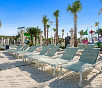 Windsor Cay Resort Sun Loungers