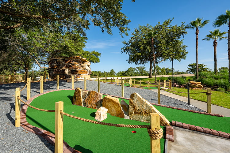 Reunion Miniature Golf